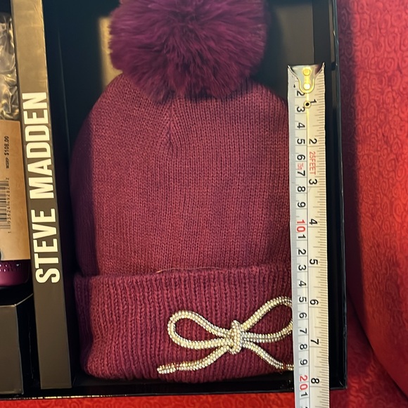 STEVE MADDEN - Picture 10 of 12